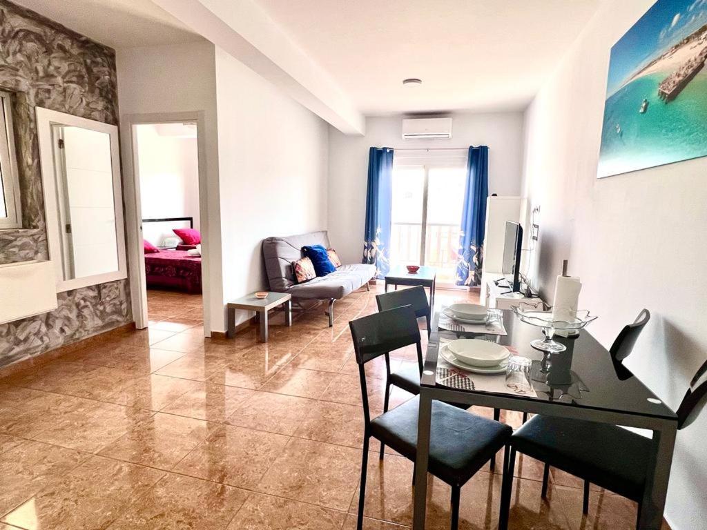 Franmay Apartments - 7 Modern Apartments Near The Beach & City, Perfect For Nomads, Travellers, Families, Watersports! 圣玛丽亚 外观 照片