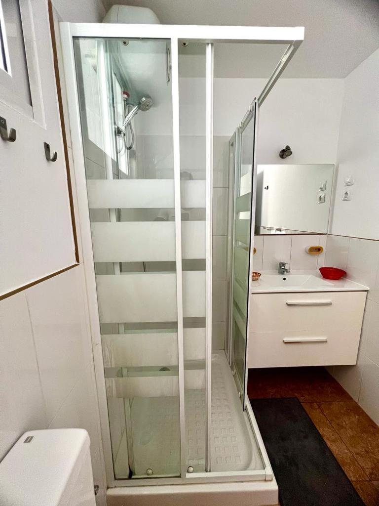 Franmay Apartments - 7 Modern Apartments Near The Beach & City, Perfect For Nomads, Travellers, Families, Watersports! 圣玛丽亚 外观 照片