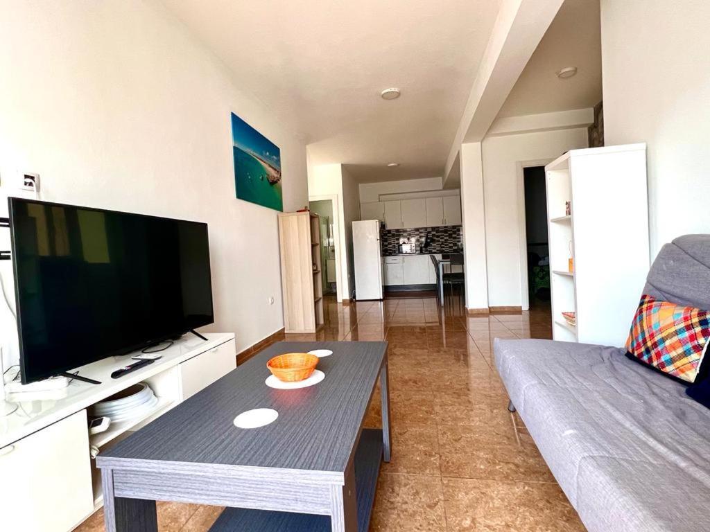 Franmay Apartments - 7 Modern Apartments Near The Beach & City, Perfect For Nomads, Travellers, Families, Watersports! 圣玛丽亚 外观 照片