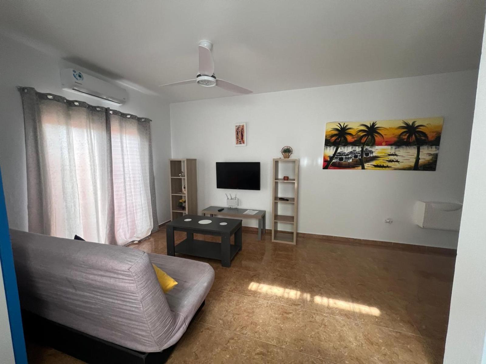 Franmay Apartments - 7 Modern Apartments Near The Beach & City, Perfect For Nomads, Travellers, Families, Watersports! 圣玛丽亚 外观 照片